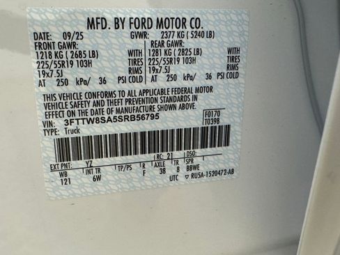 New 2025 Ford Maverick Lariat w/ Black Appearance Package image 20