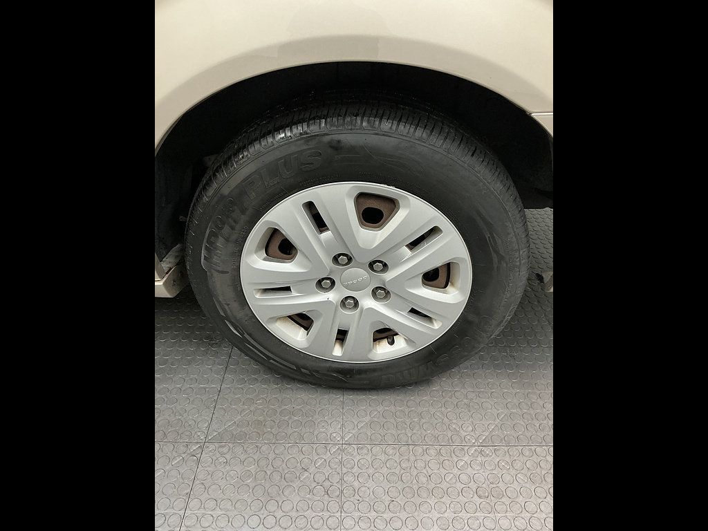 Used 2014 Dodge Grand Caravan SE w/ Quick Order Package 29E SE FWD image 33