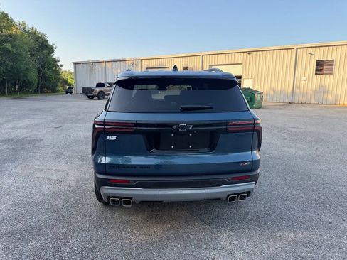 Used 2026 Chevrolet Traverse Z71 w/ Enhanced Driving Package AWD/4WD image 6