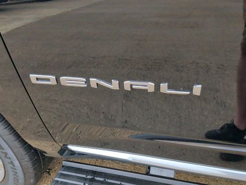 New 2026 GMC Yukon XL Denali w/ Sun & Power Step Package AWD/4WD image 50