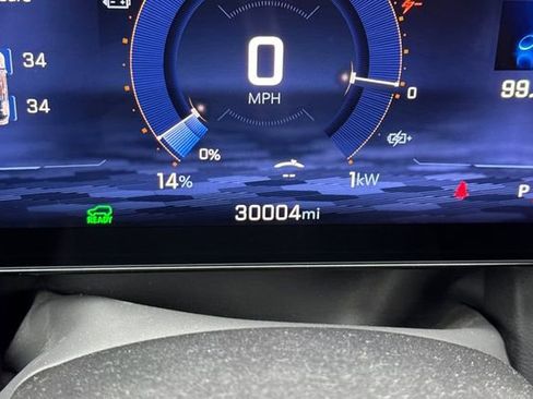 Used 2024 Chevrolet Equinox EV LT image 38