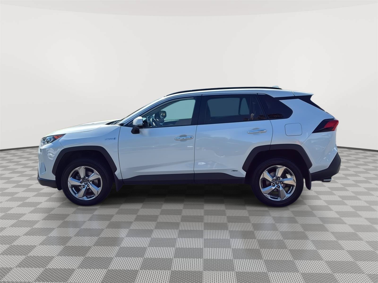 Used 2020 Toyota RAV4 Limited w/ Limited Grade Weather Package AWD/4WD image 8