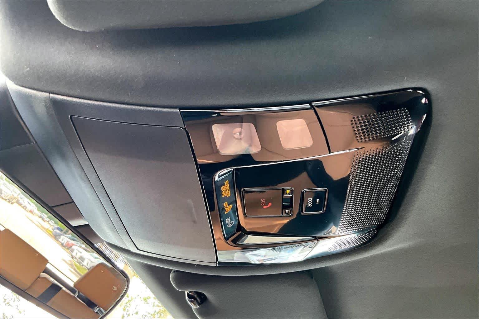 Used 2025 Lexus RX 350 FWD w/ Technology Package image 32