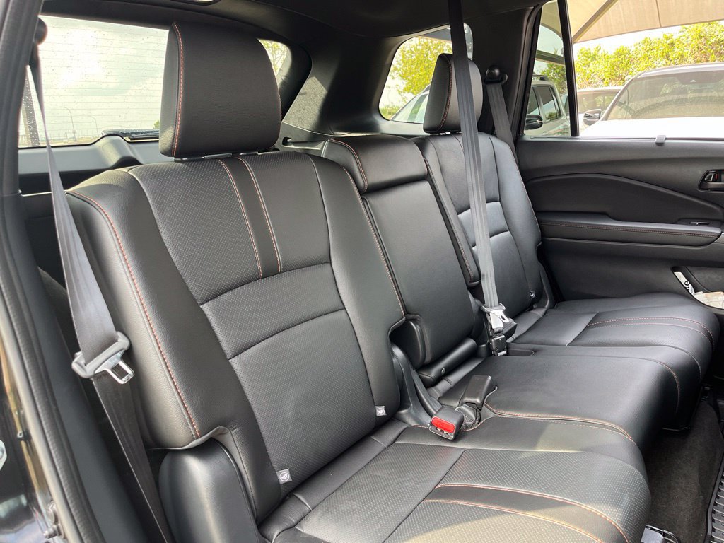 Certified 2025 Honda Passport TrailSport image 28