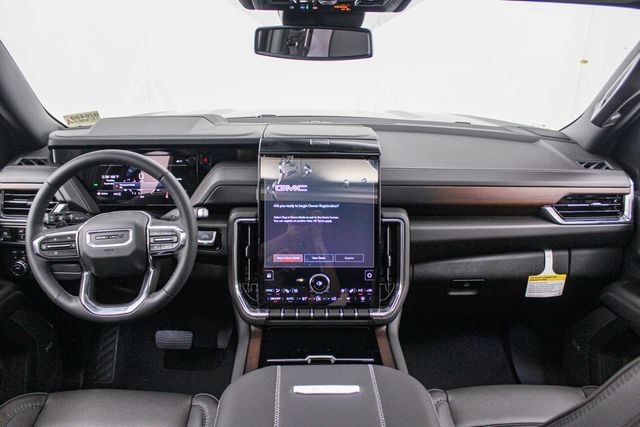 New 2026 GMC Yukon Denali w/ Sun & Power Step Package AWD/4WD image 17