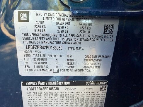 Used 2023 Buick Envision Essence AWD/4WD image 29