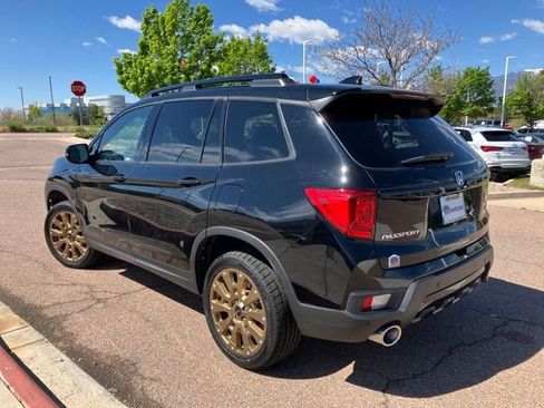 Used 2023 Honda Passport Elite image 5