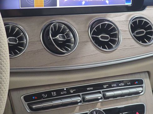 Used 2018 Mercedes-Benz E 400 Cabriolet image 21