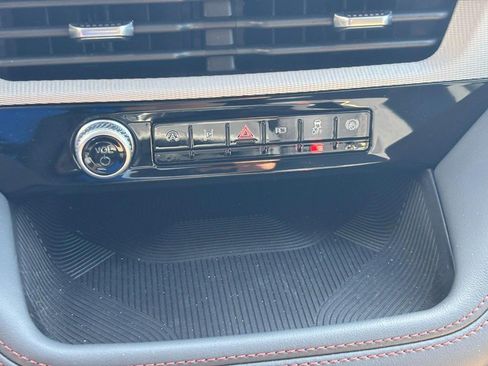 New 2026 Ford Explorer Active AWD/4WD image 24