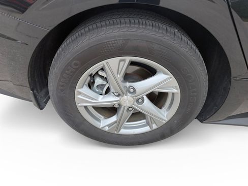 Certified 2023 Hyundai Sonata SE FWD image 17