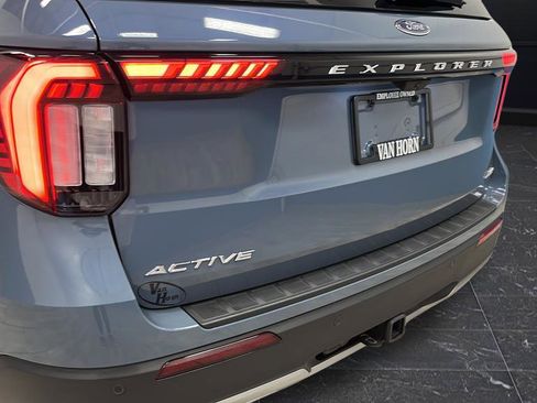Certified 2026 Ford Explorer Active w/ Active Comfort Package AWD/4WD image 34