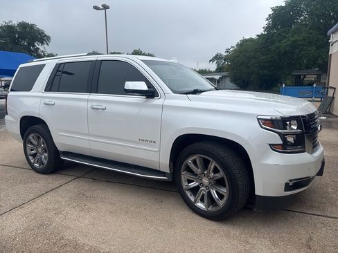 Used 2019 Chevrolet Tahoe Premier image 3