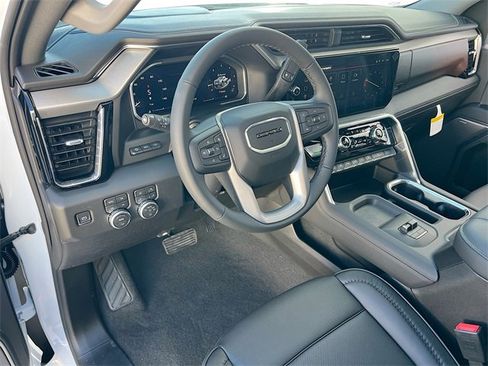 New 2026 GMC Sierra 2500 Denali w/ Denali Reserve Package image 6