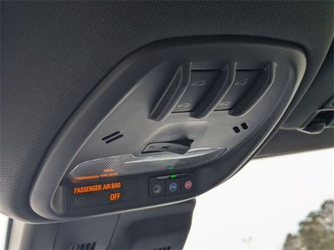 New 2026 Chevrolet Trax RS w/ Sunroof Package image 21