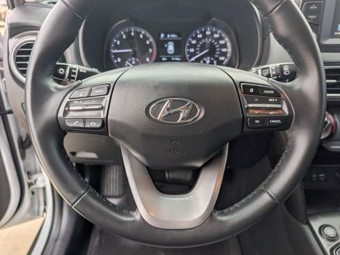 Used 2020 Hyundai Kona SEL FWD image 12
