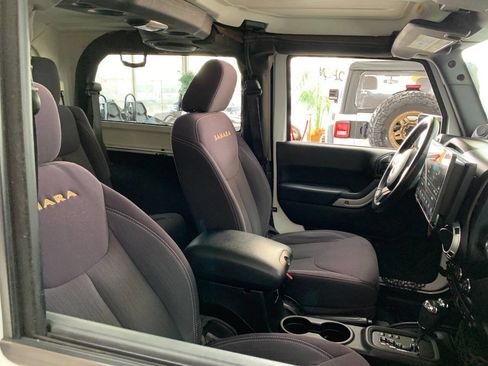 Used 2013 Jeep Wrangler Sahara w/ Connectivity Group image 19