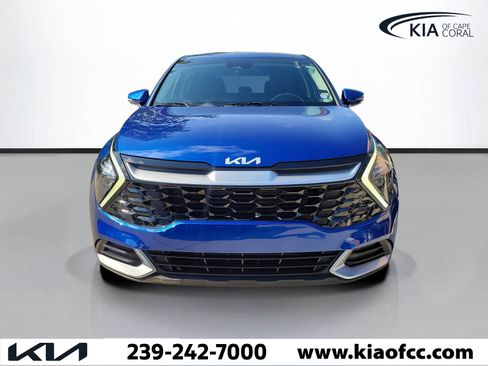 Certified 2023 Kia Sportage EX FWD image 2