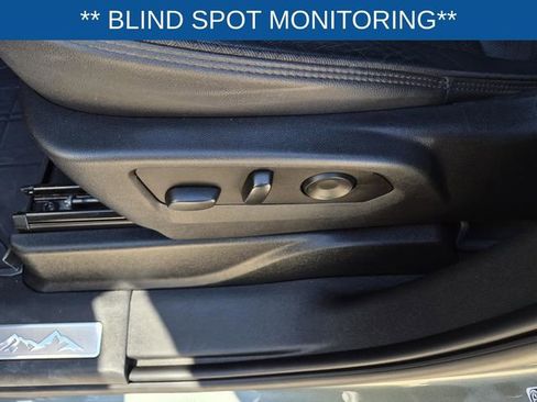 Used 2023 Chevrolet Tahoe High Country image 25