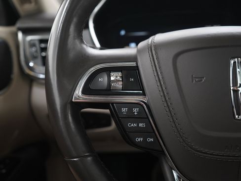 Used 2017 Lincoln Continental Reserve w/ Climate Package AWD/4WD image 24