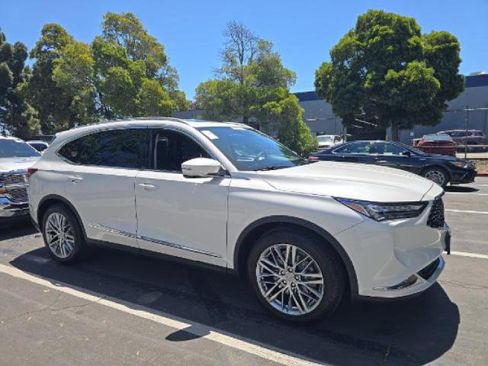 Used 2023 Acura MDX SH-AWD w/ Advance Package image 2