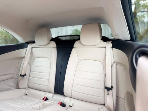 Used 2021 Mercedes-Benz C 300 4MATIC Cabriolet image 16