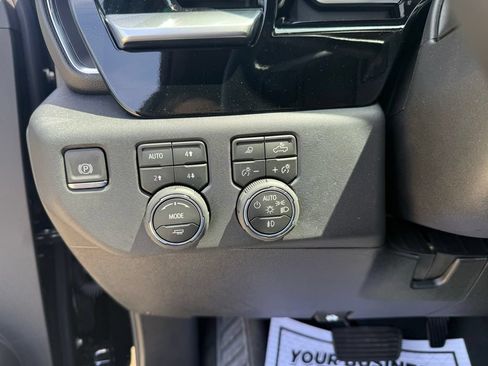 New 2026 Chevrolet Silverado 2500 LTZ w/ LTZ Convenience Package AWD/4WD image 37