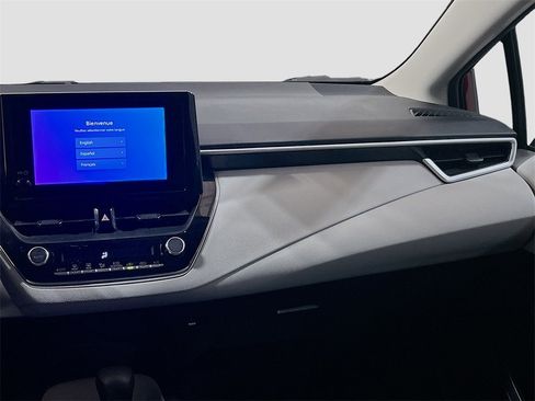 Used 2024 Toyota Corolla LE image 19