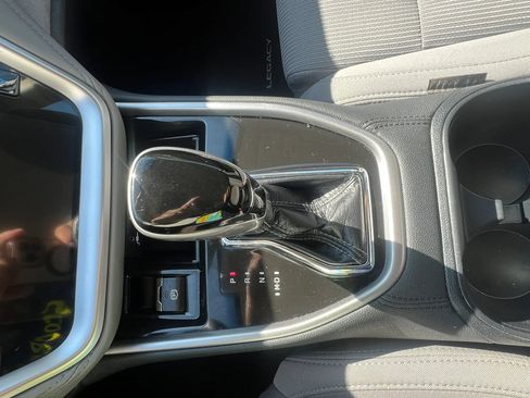 Used 2022 Subaru Legacy Premium AWD/4WD image 23