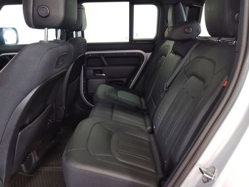 Used 2022 Land Rover Defender 110 X image 38