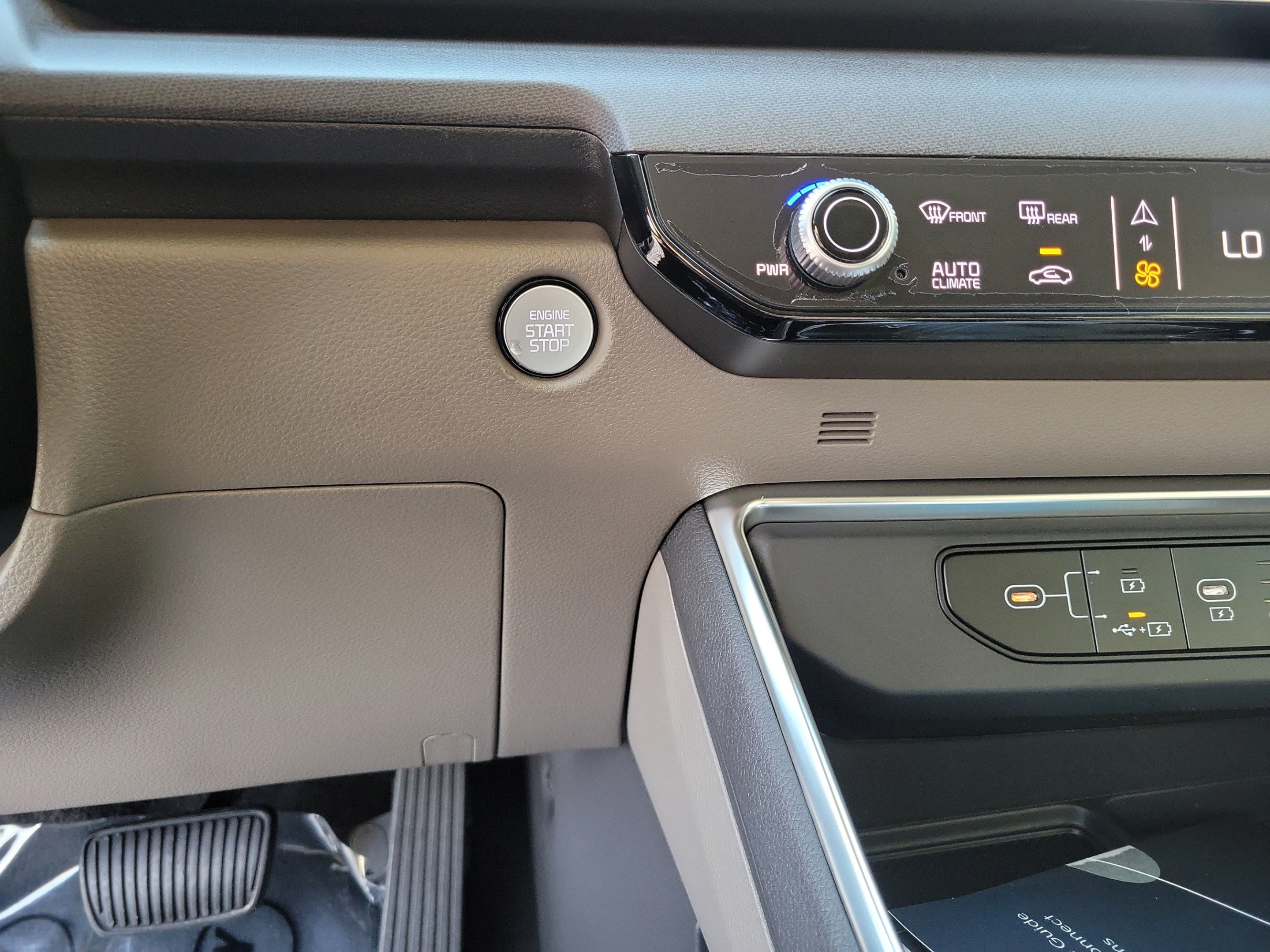 New 2027 Kia Carnival EX FWD image 20