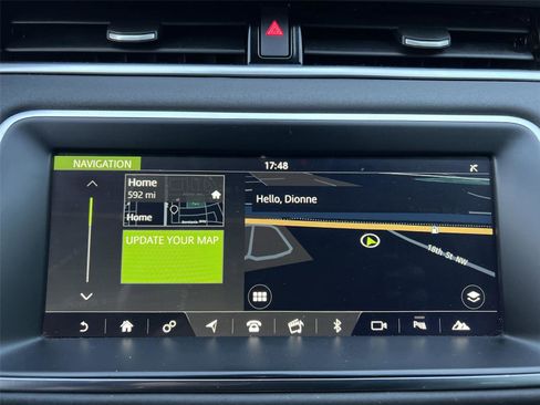 Used 2020 Land Rover Range Rover Evoque S image 18