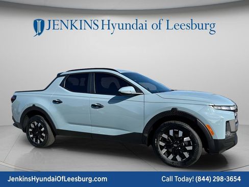 New 2026 Hyundai Santa Cruz SEL FWD image 2