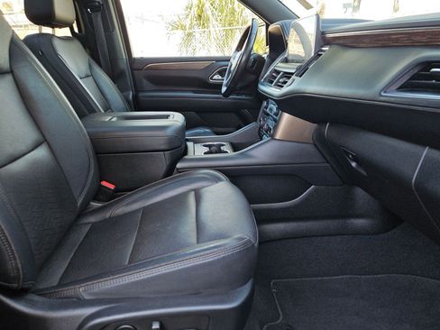 Used 2021 Chevrolet Tahoe High Country image 28