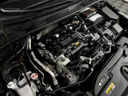 Certified 2025 Toyota Corolla LE image 10