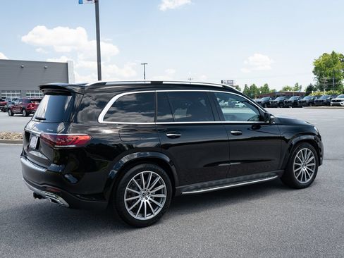 Used 2023 Mercedes-Benz GLS 450 4MATIC image 10