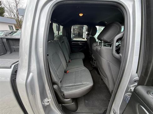 Used 2019 RAM 1500 Big Horn image 35