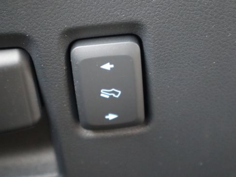 Used 2023 Ford F150 XLT w/ Equipment Group 302A High image 25