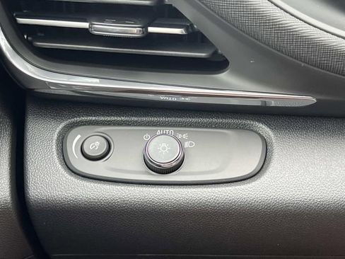 Used 2026 Buick Envista Preferred w/ Convenience I Package image 27