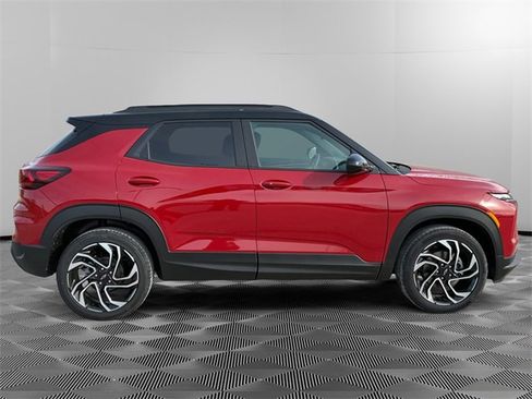 New 2026 Chevrolet TrailBlazer RS w/ Convenience Package image 2