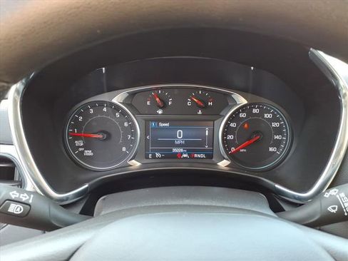Used 2023 Chevrolet Equinox LT AWD/4WD image 16