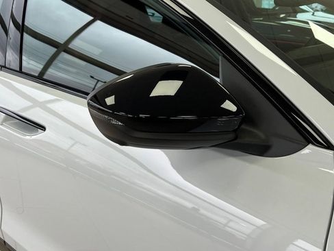 Certified 2025 Audi S6 e-tron Prestige w/ 21" Black Optic Package image 11