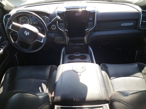 Used 2021 RAM 2500 Laramie w/ Night Edition image 22