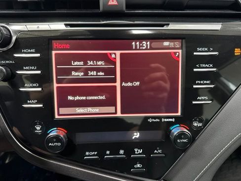 Used 2019 Toyota Camry XSE FWD image 20