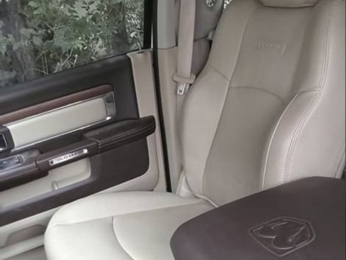 Used 2014 RAM 3500 Laramie AWD/4WD image 8