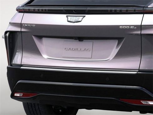 New 2026 Cadillac Lyriq Premium Luxury image 14