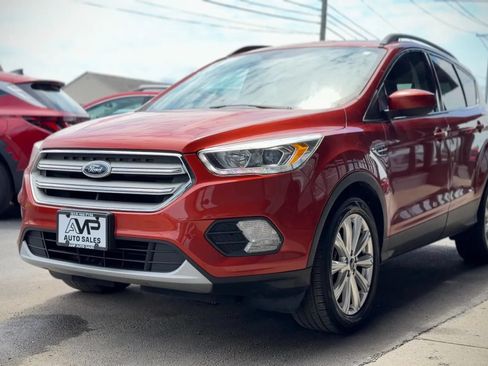 Used 2019 Ford Escape SEL FWD image 5