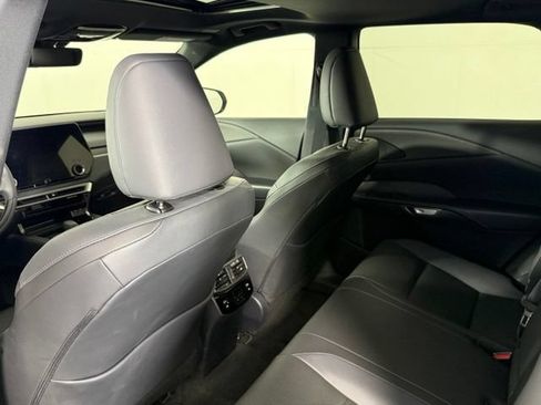 Used 2025 Lexus RX 350 Premium w/ Convenience Package FWD image 26