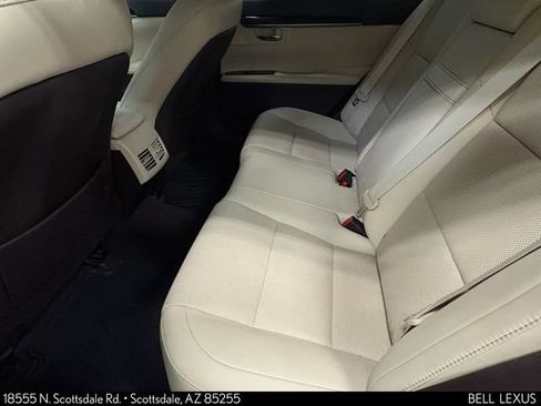 Used 2016 Lexus ES 350 w/ Navigation System Package FWD image 22