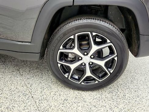 Used 2024 Jeep Compass Limited AWD/4WD image 9