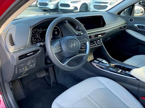 Used 2023 Hyundai Sonata SEL w/ Convenience Package image 16